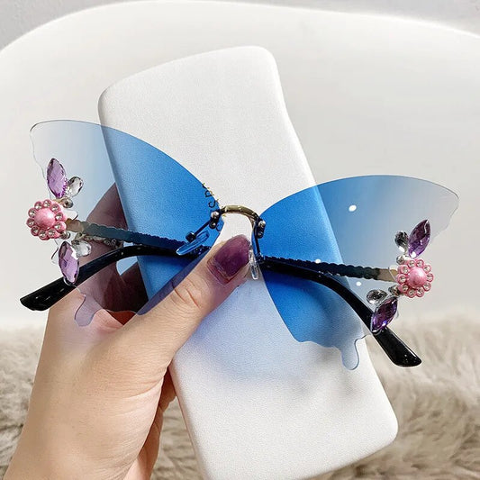 Fashion Luxury Butterfly Shape With Diamond Encrusted Pearls Sunglasses Women Rimless Sun Glasses UV400 Gradient Color Goggles