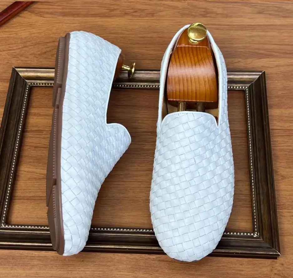 2023 New Arrives Men'S Casual Leather Shoes White Weave Loafers Rubber Sole Elegant Black Smoking Shoes Comfort Luxury Driving